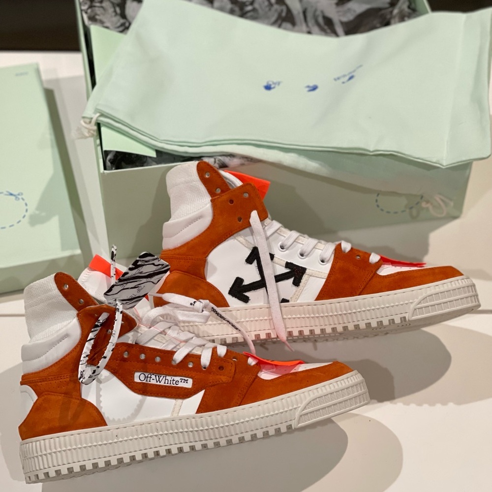 Brand new Off-White suede sneakers - Picture 3 of 6